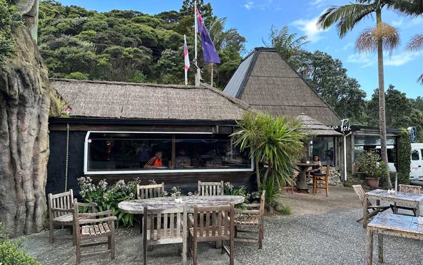 Schnappa Rock Restaurant & Bar, Tutukaka, New Zealand