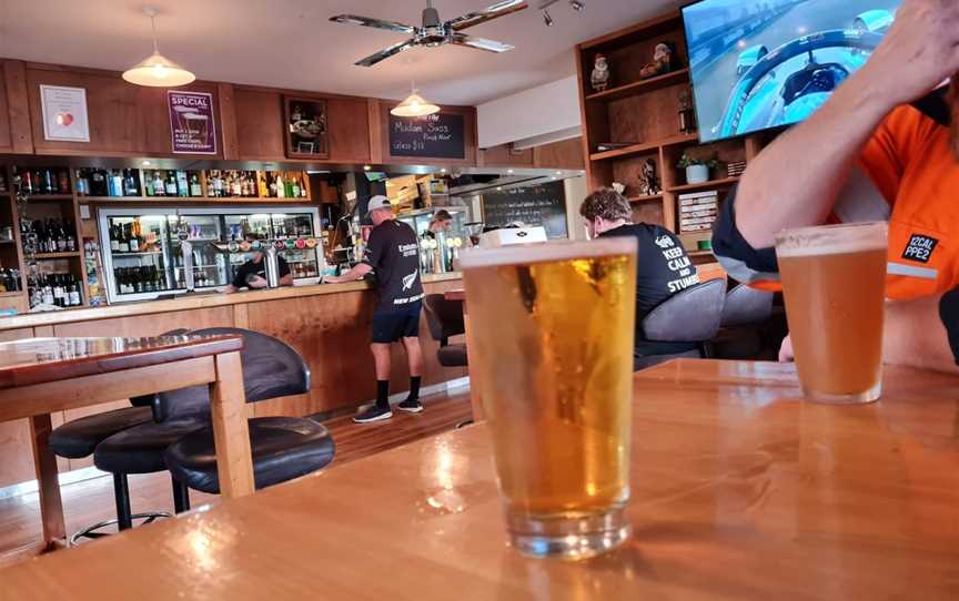 Stumble Inn and Cafe, Merrilands, New Zealand