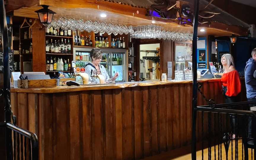 The Pioneer Bar & Restaurant, Waipapa, New Zealand