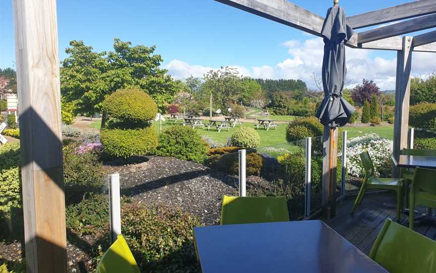 Topiary Café, Fairfield, New Zealand