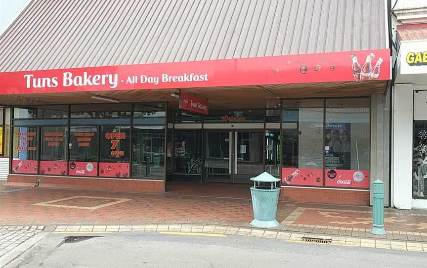 Tun Bakery, Hawera, New Zealand
