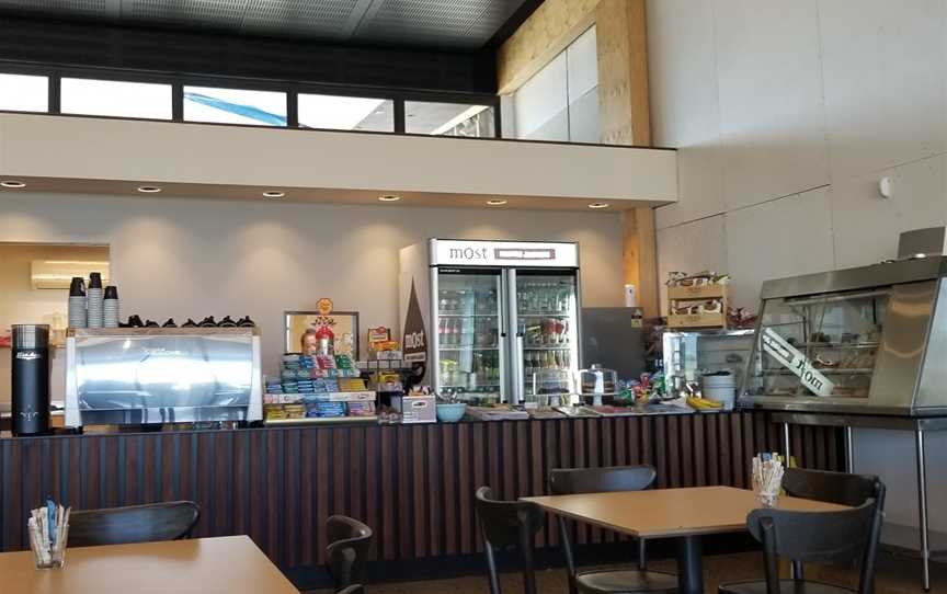 V2 Cafe & Bar, Elgin, New Zealand