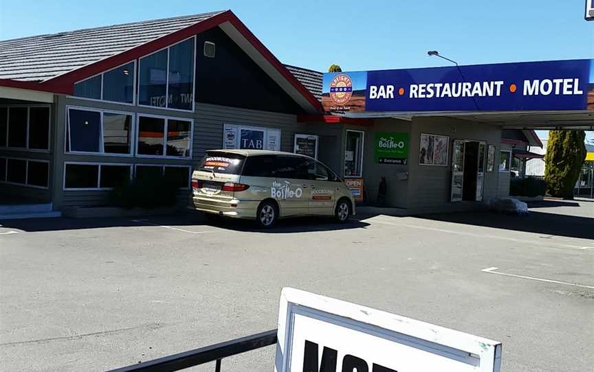 Woodbourne Tavern & Motel, Renwick, New Zealand