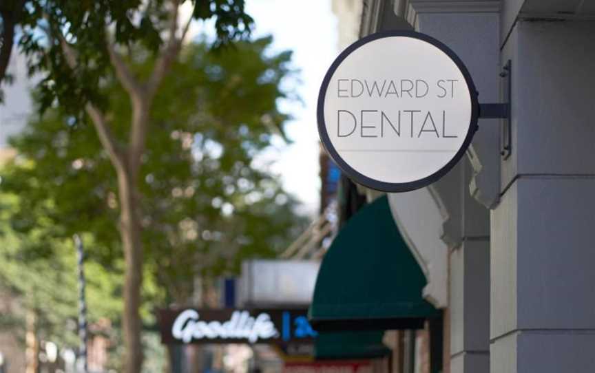 Outside sign for Edward St Dental
