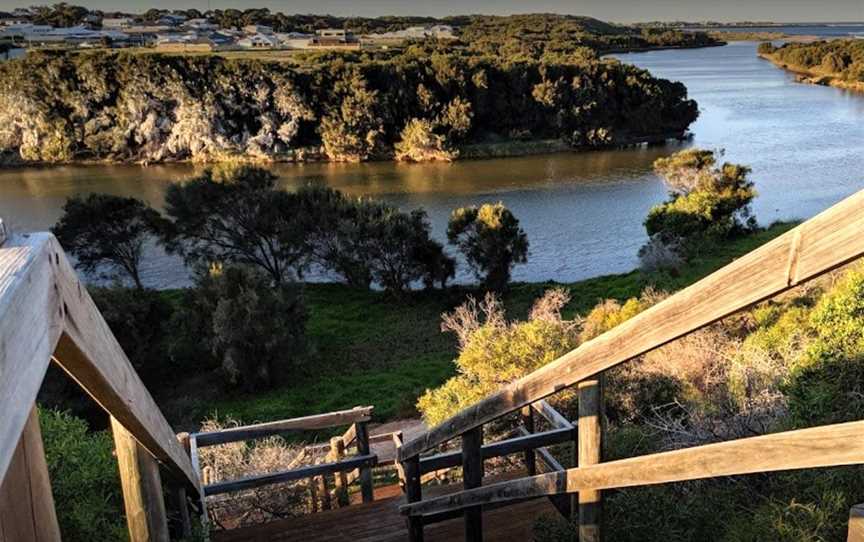 Irwin River Mouth Lookout, Attractions in Dongara