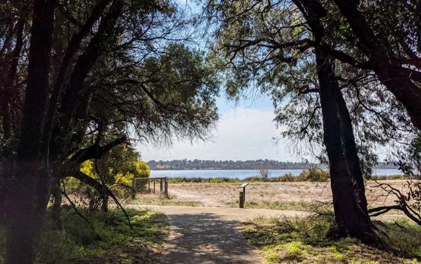 Belvidere, Attractions in Leschenault