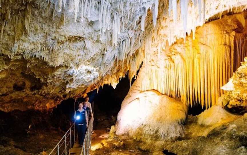 Jewel Cave, Attractions in Deepdene