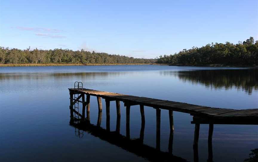 Lake Leschenaultia, Attractions in Chidlow