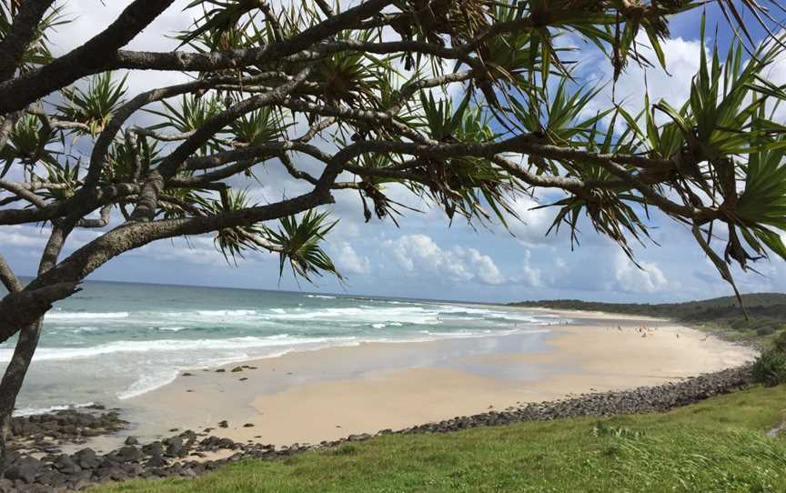 Flat Rock Beach and Rockpools, Skennars Head, NSW