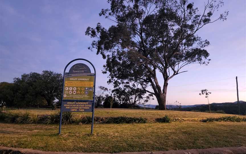 Oxley Scenic Lookout, East Tamworth, NSW