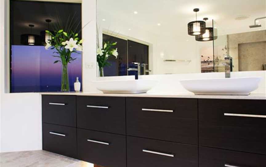 Sorrento Bathroom, Residential Designs in Quinns Rocks