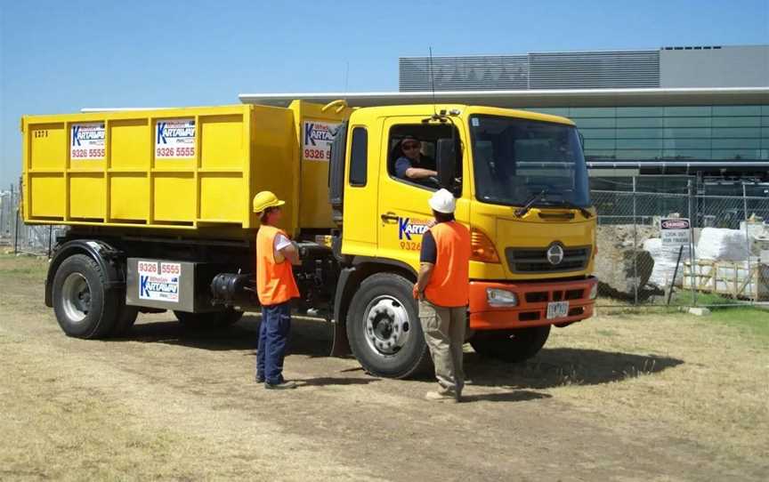 Kartaway provides efficient waste removal solutions for construction sites, ensuring timely and safe disposal of construction debris. Their services include the provision of robust skip bins and dedicated trucks designed for heavy-duty waste. With a