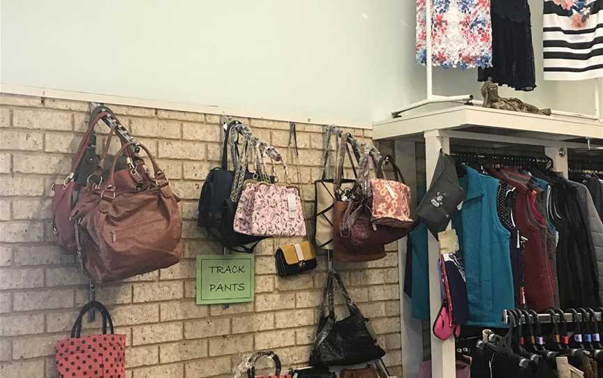 Fig Tree Fashions, Shopping & Wellbeing in Dongara