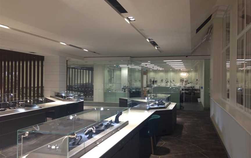 Solid Gold Diamonds Showroom, Shopping & Wellbeing in Perth