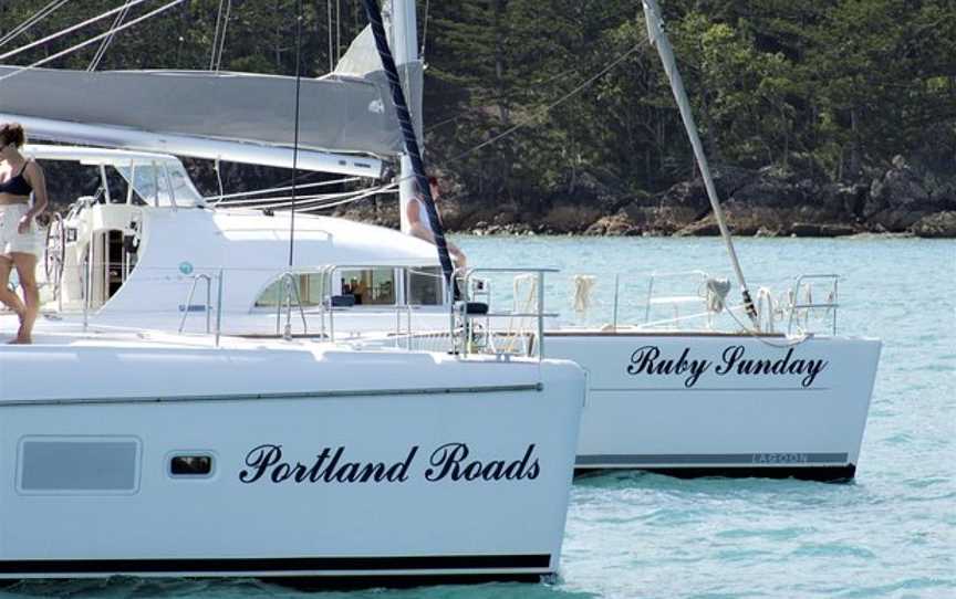 Portland Roads - Sailing the Whitsundays, Tours in Airlie Beach