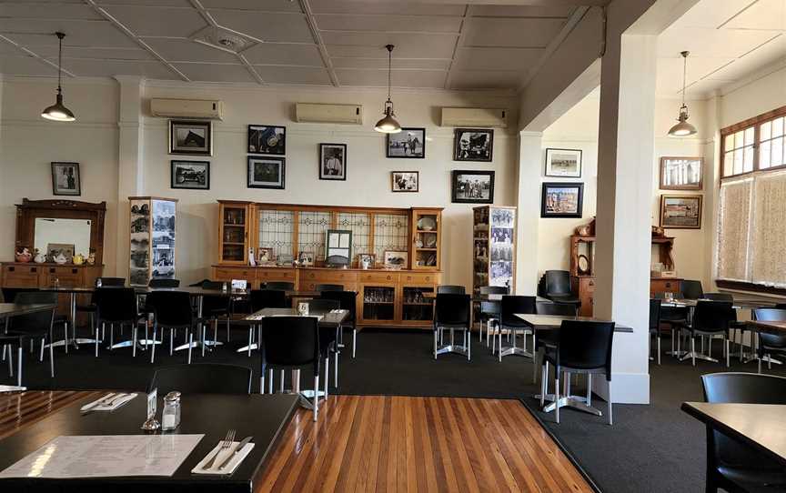 Hotel Corones 'History & Stories' Tour, Charleville, QLD