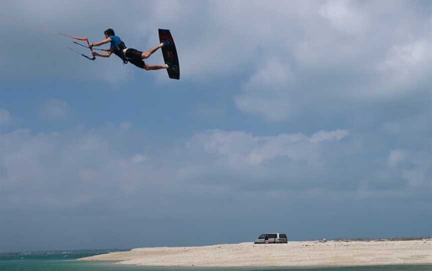 Kitesurfing, Wakeboarding, Hydrofoiling - Port Stephens & Newcastle, Port Stephens, NSW