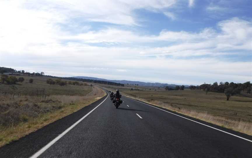 Two Wheels Motorcycle Tours, Bracken Ridge, QLD