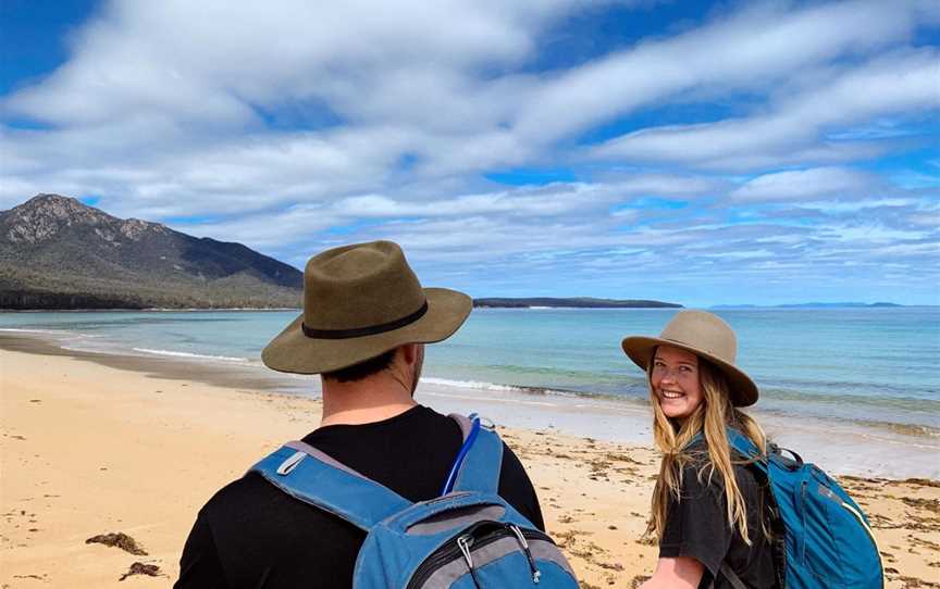 Freycinet Walking Tour, Coles Bay, TAS