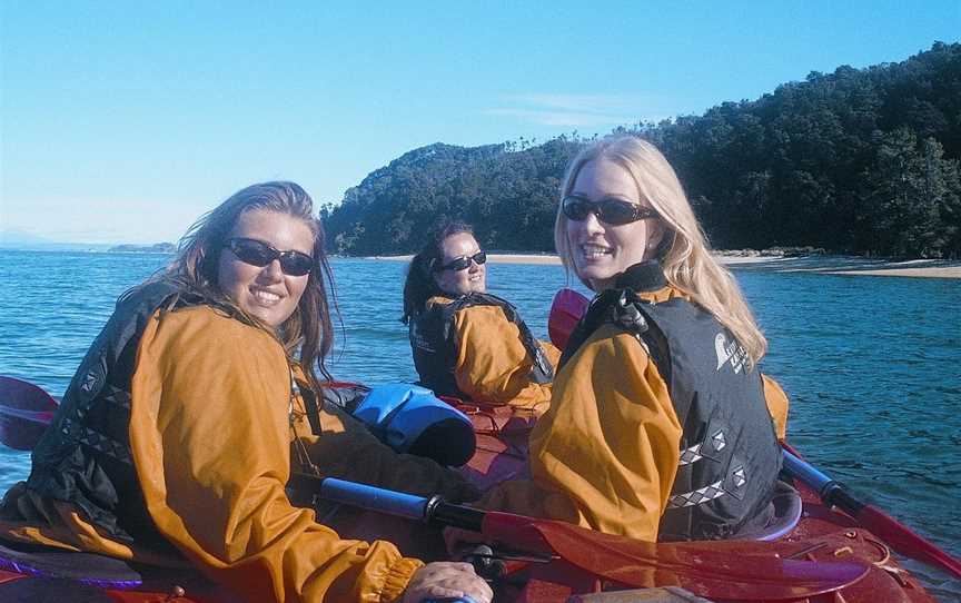 Abel Tasman Kayaks, East Takaka, New Zealand