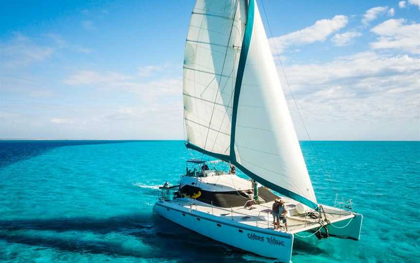 Shore Thing sailing, experiencing the Ningaloo Reef in style