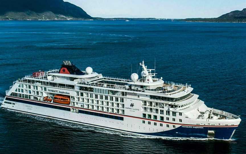 Hapag-Lloyd Cruises | New Zealand to New Caledonia, Tours in Lyttelton