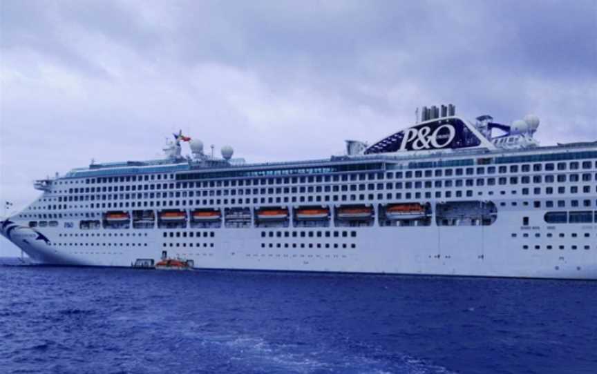 P&O Cruises | Melbourne to Auckland, Tours in Port Melbourne