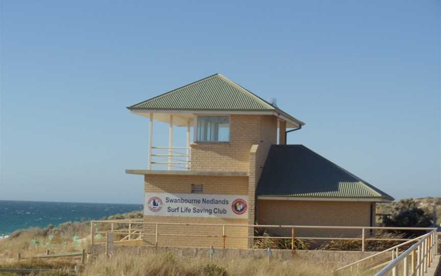 Swanbourne Nedlands Surf Life Saving Club building..JPG
