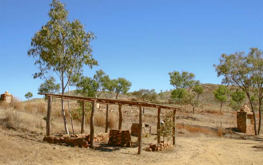 OldHallsCreek Ruins.jpg