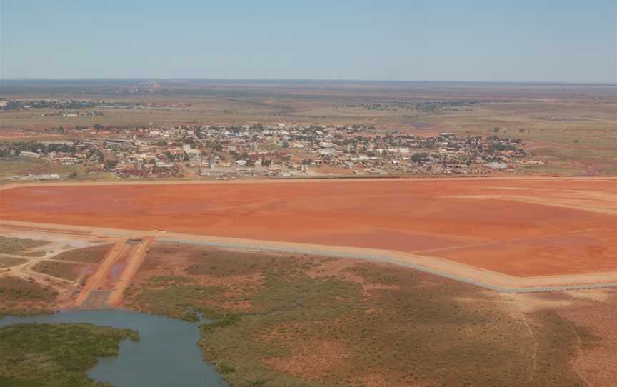 Wedgefield, aerial view, April 2012.JPG