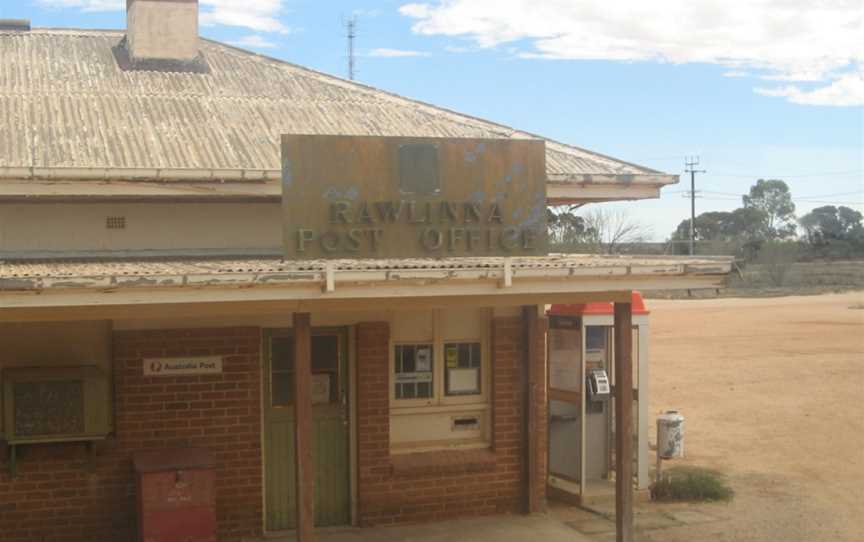 Rawlinna Post Office.jpg