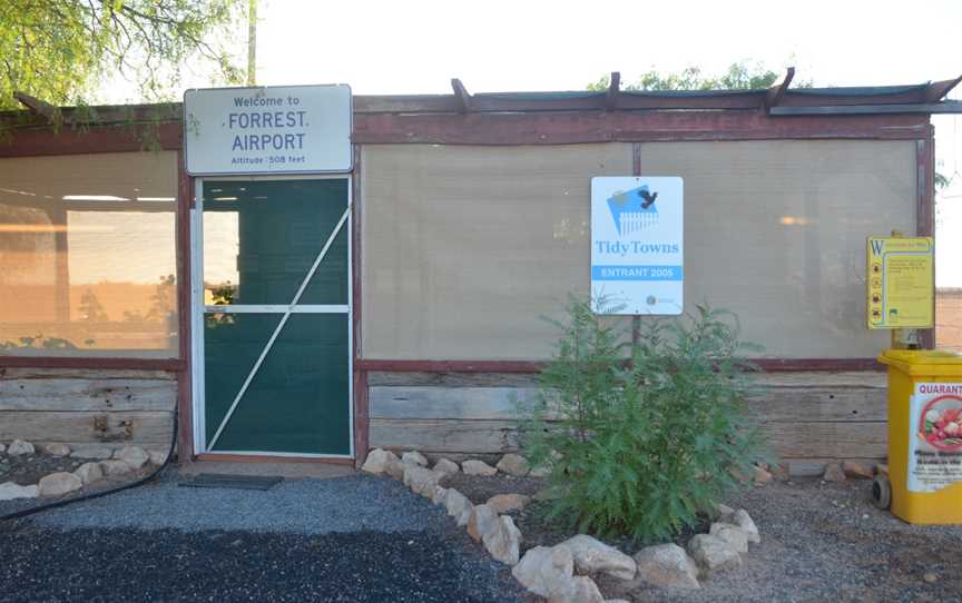 Forrest Airport Terminal Building.jpg