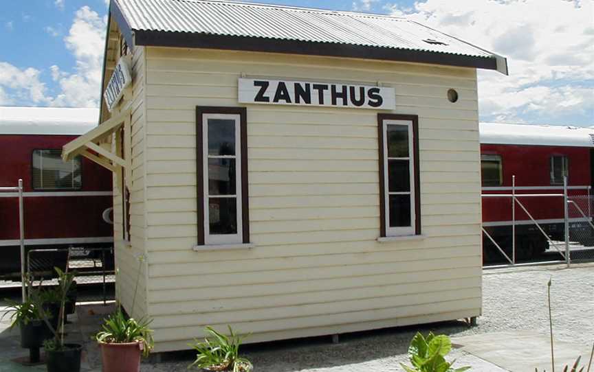 Zanthus Station2001