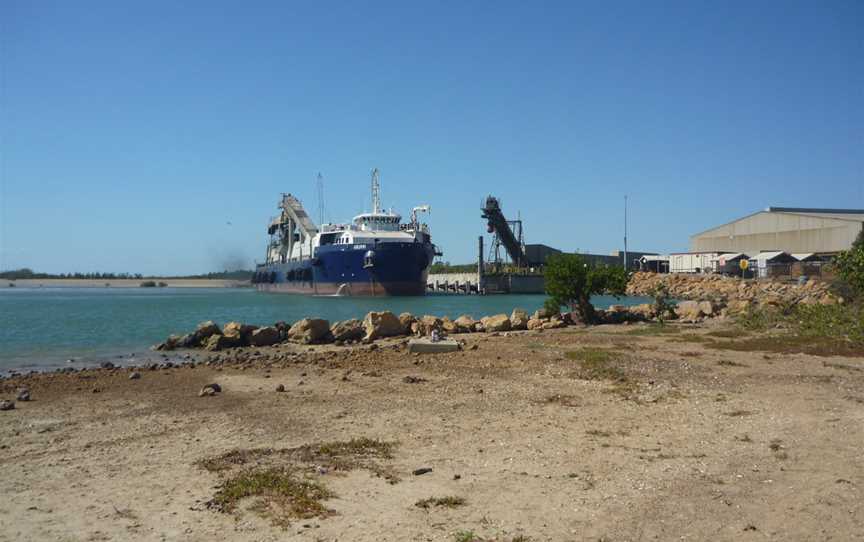 MV Aburri at the Bing Bong Loading Facility.jpg