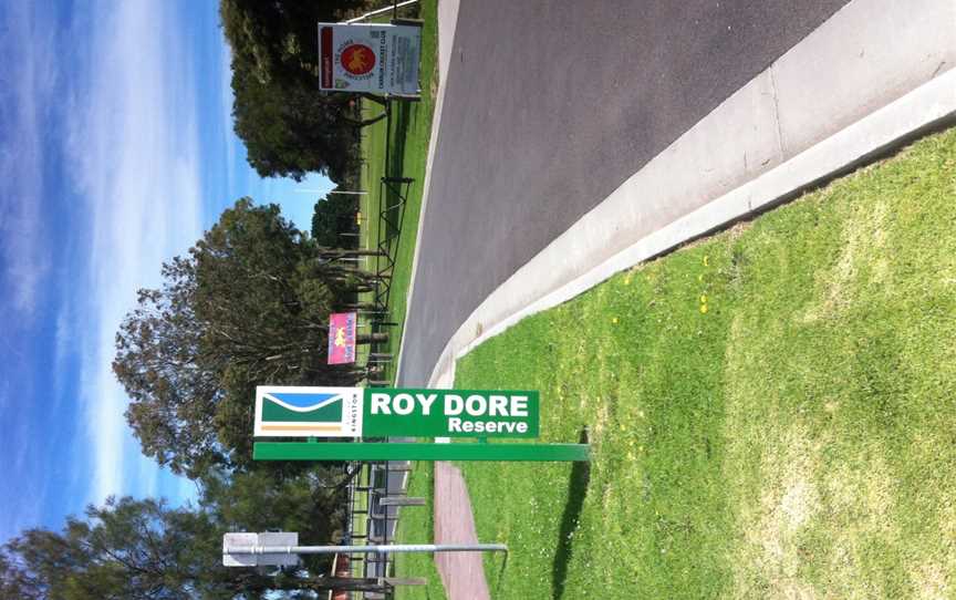 Entranceto Roy Dore Reserve CCarrum
