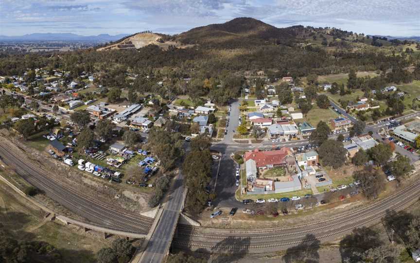 1 glenrowan aerial panorama 2018.jpg