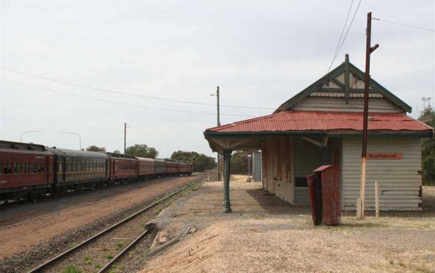 Wycheproofrailwaystation CVictoria