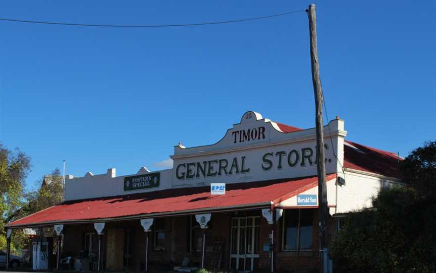 This store, situated on Timor's border with Bowenvale, was the last in the area to close, in 1997. Records show the earliest part of the building in this photo was built 1870–1871 to accommodate the business of Scrafton S. Brown moving from flood-pro