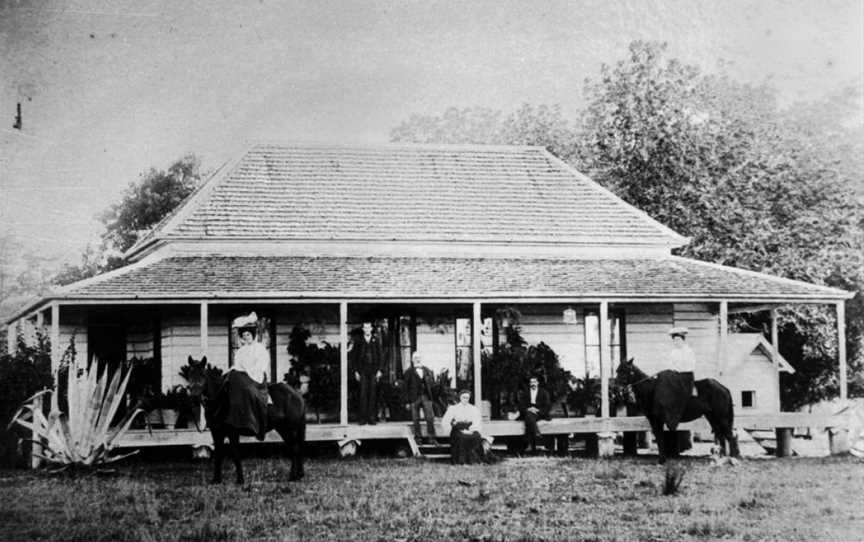 State Lib Qld1132263 Malletfamilypicturedoutsidetheirhomeat Upper Caboolture Cca.1910