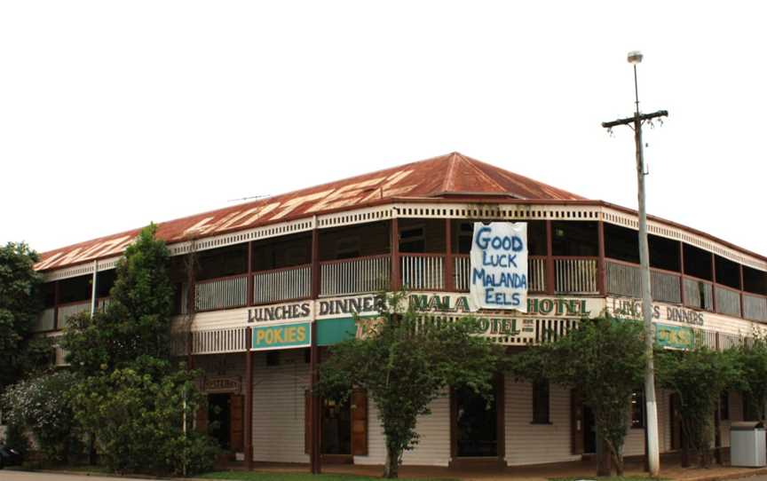 Malanda Hotel, Malanda, Qld.1.jpg