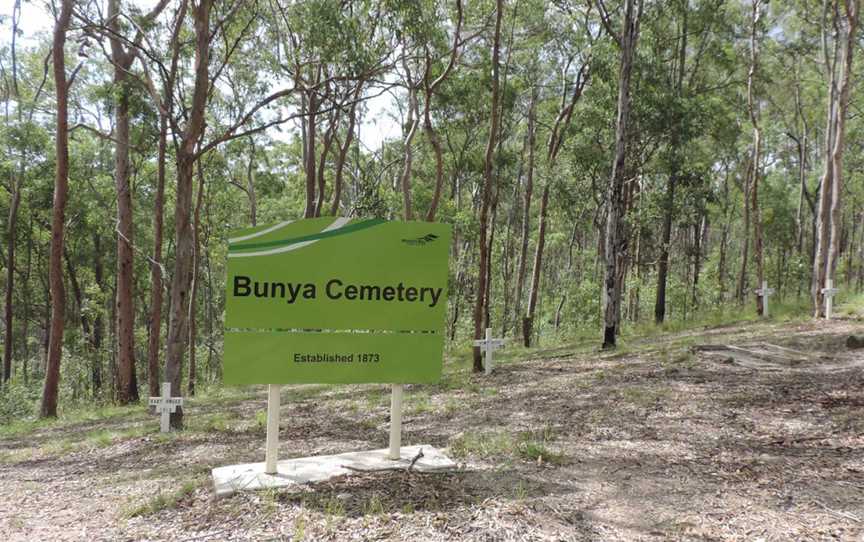 Bunya Cemetery C2015