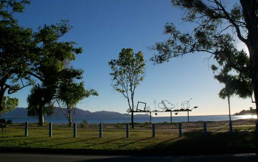 A UQld Townsville Rowes Baytowards Magnetic Island20110526