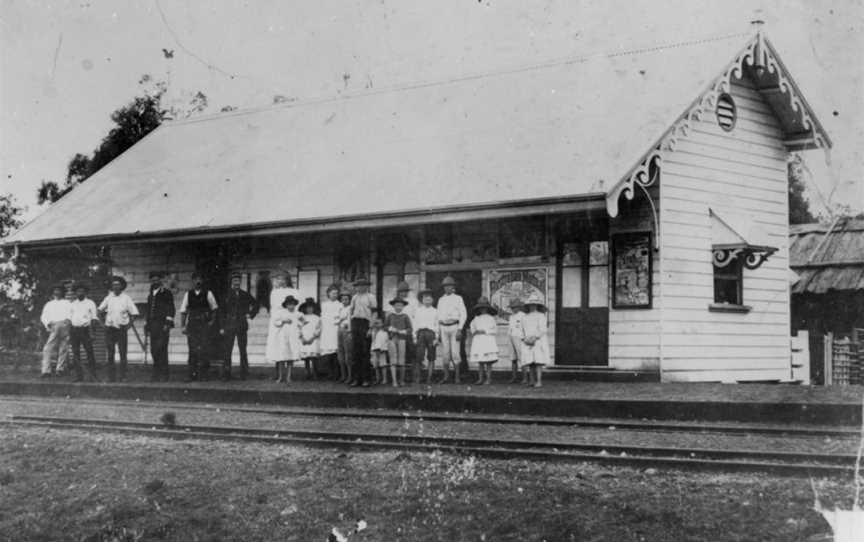 StateLibQld 1 270213 Laura Railway Station, Queensland, 1896.jpg