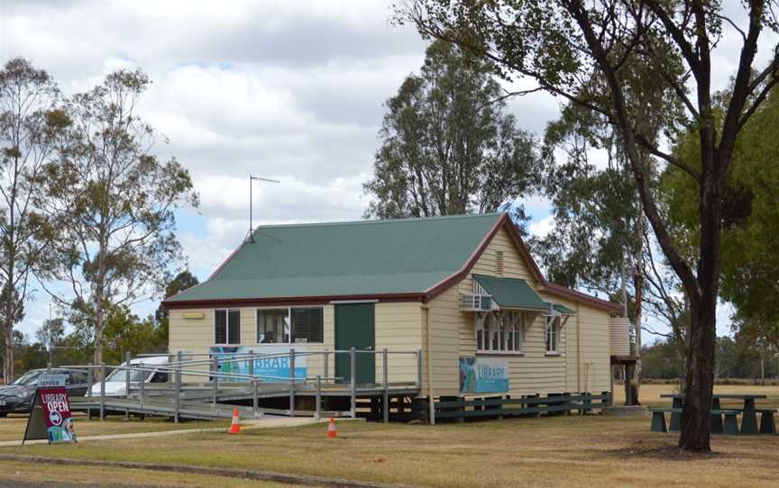 Quinalow Library001