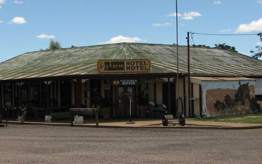 Prairie Hotel Motel.jpg