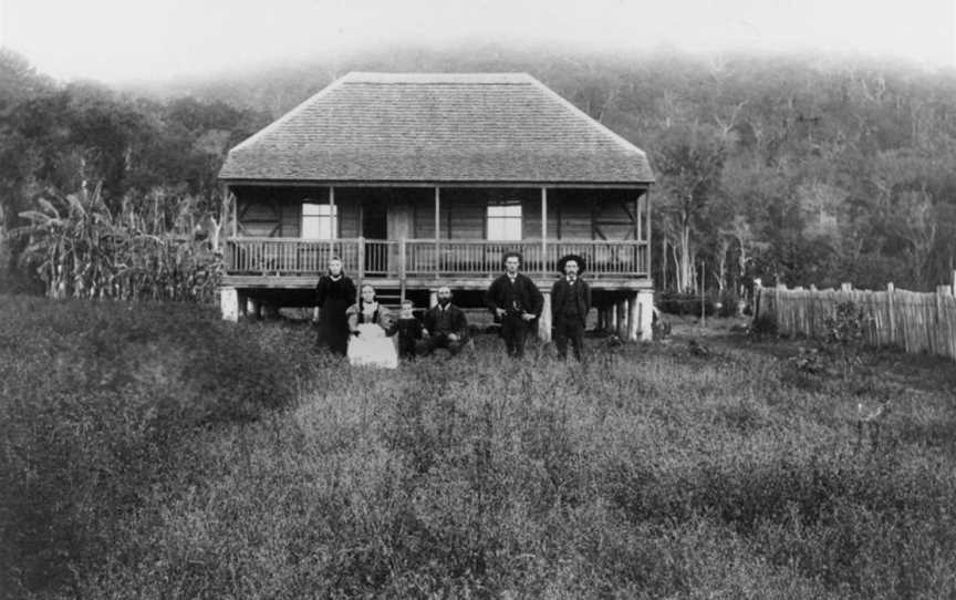 Jensen house, Charlwood, 1898.jpg