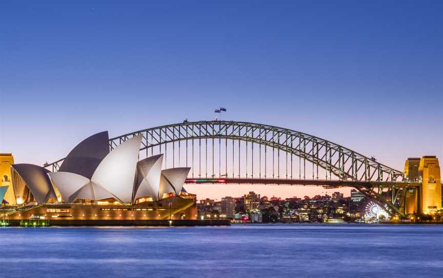 Sydney Opera House and Harbour Bridge Dusk (2) 2019-06-21.jpg