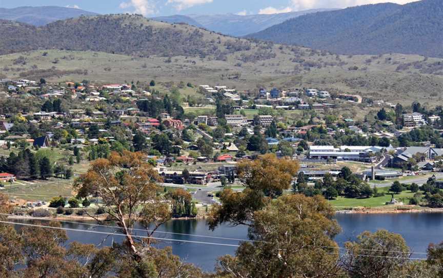 Jindabyne to the Snowies.jpg