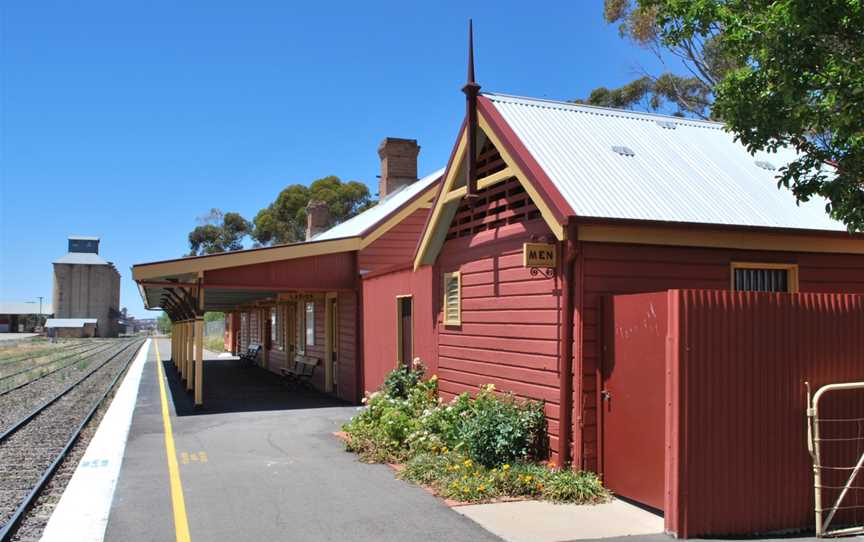 Coolamon Railway Platform