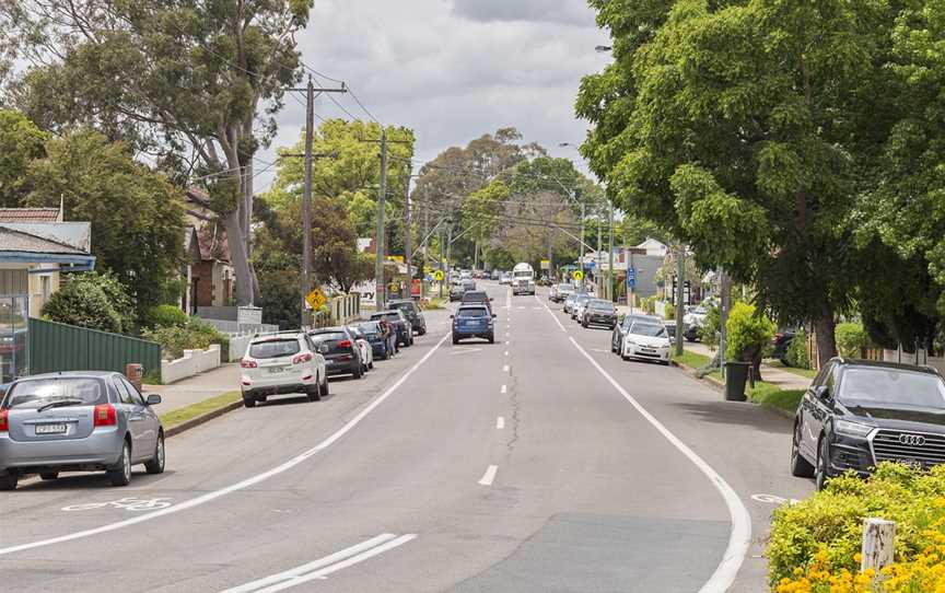 Looking down Belmore Road in Lorn.jpg